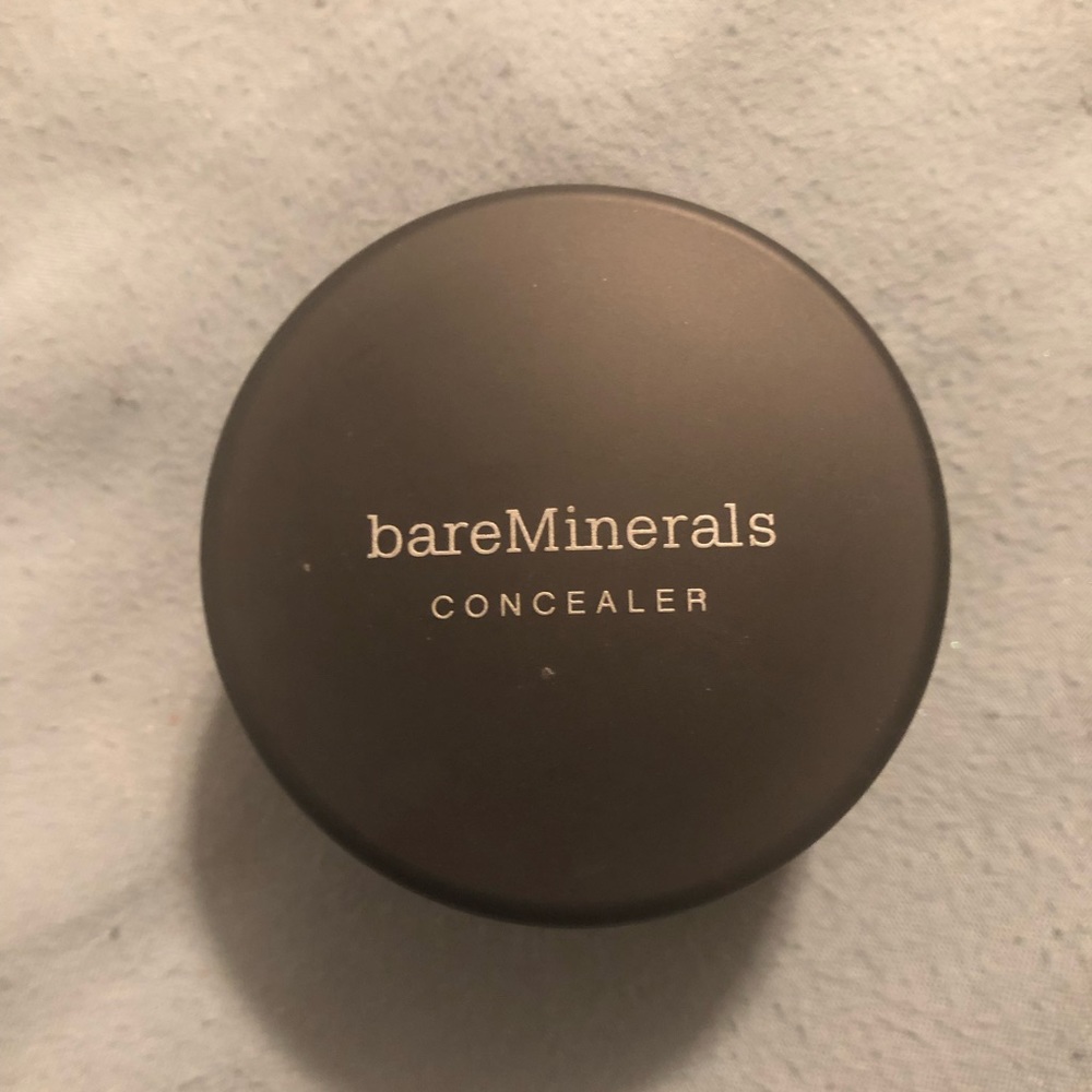 bareMinerals concealer